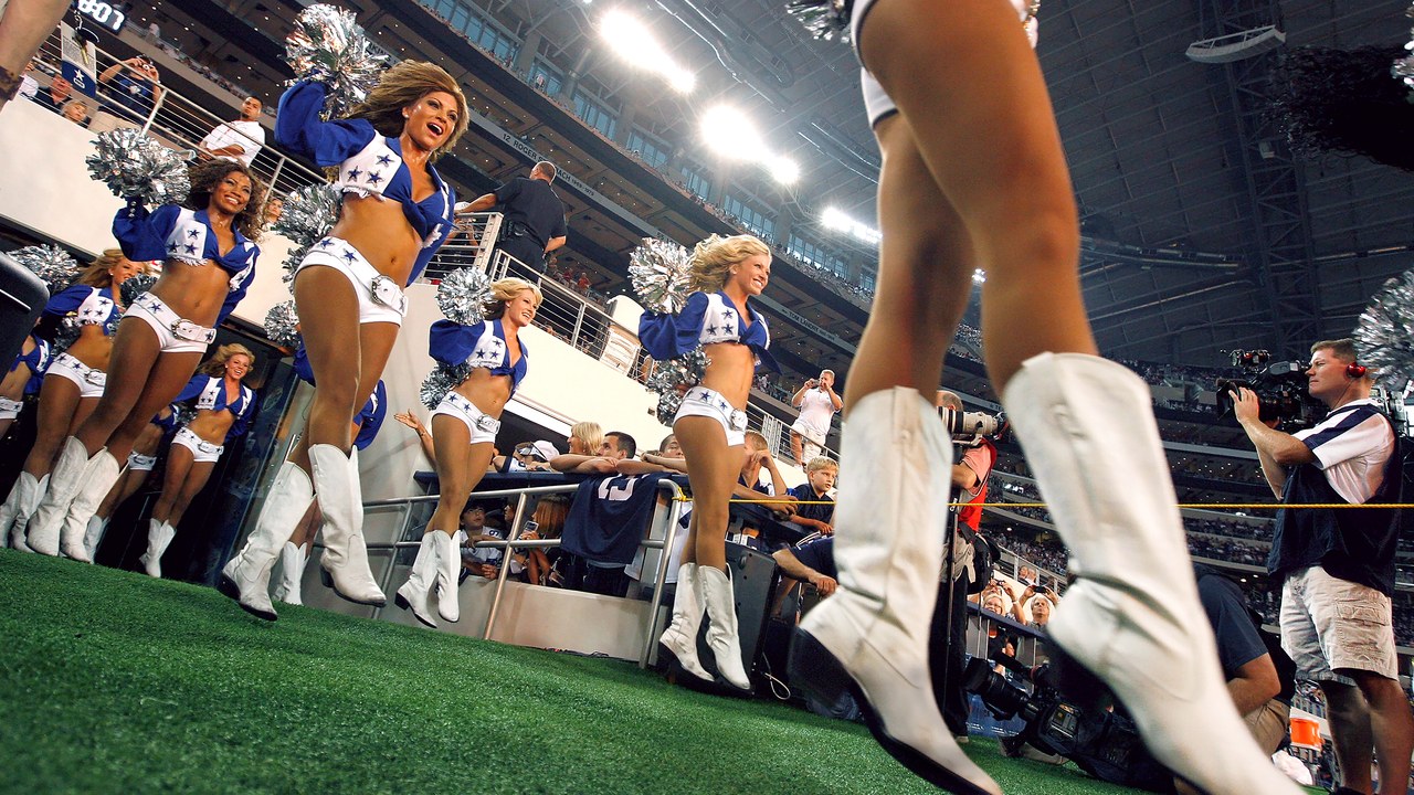 Sex On The Sidelines How The N F L Made A Game Of Exploiting Cheerleaders Hyroglf